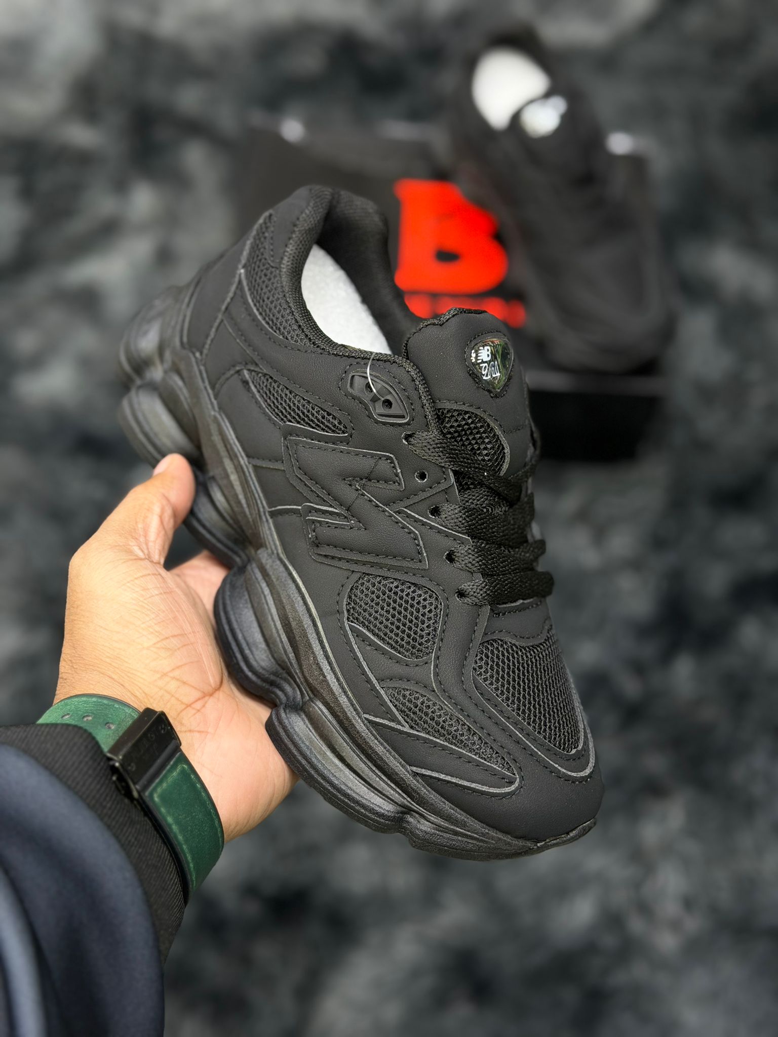 New Balance 9060 Women Sneakers – Stylish Comfort Collection